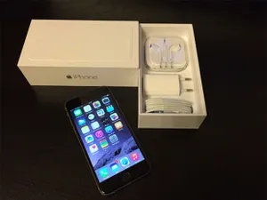 Apple официально подняла российские цены на 25%