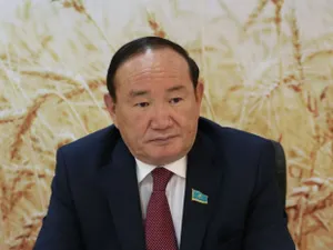 Бывший «нуротановец» Али Бектаев теперь возглавляет партию «Ауыл»