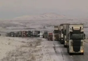 Трасса Астана – Алматы превратилась в каток