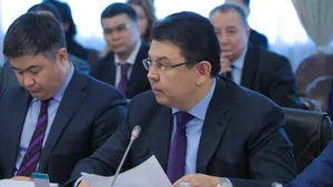 Казахстан займет 4,6 млрд долларов на строительство завода