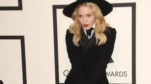 Одежда Мадонны и очки Джона Леннона ушли с аукциона