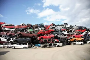 Казахстанский автопарк стареет: доля авто возрастом более 10 лет выросла до 63%