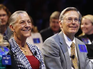 Названа самая богатая семья в мире