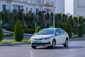Частные такси в Ашхабаде перешли на конспиративный режим