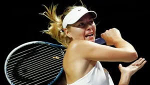Шарапова не смогла пробиться в полуфинал итогового турнира WTA