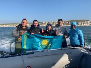 Рассказала о том, как переплыла Ла-Манш, казашка из Уральска