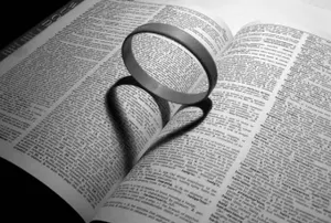 Тени, которые рассказывают совсем другие истории!