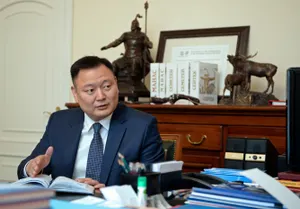 У бывшего вице-премьера Кыргызстана обнаружили 900 тысяч долларов