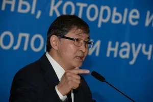 Ерлан Сагадиев против лимузинов на школьных выпускных