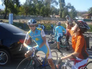 Казахстанец выиграл серебро чемпионата Азии по велогонке