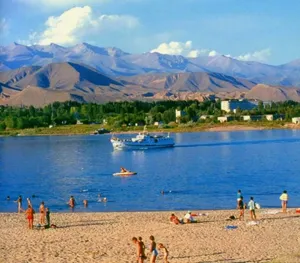 Из-за девальвации в этом году подорожает отдых на Иссык-Куле