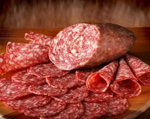 Директора совхоза в Беларуси приговорили к четырем годам за три палки колбасы