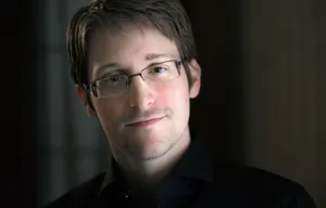 Сноуден подал заявление на российское гражданство