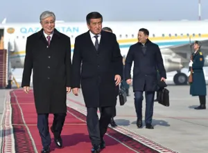 Токаев прибыл с визитом в Бишкек