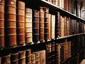 На Урале любитель поэзии зарезал поклонника прозы