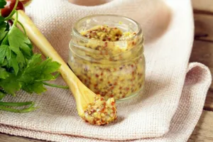 Чем полезна и вредна горчица – нутрициолог