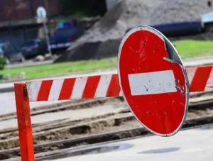 Движение транспорта затруднено в западной части Алматы