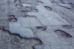 Госпредприятия по содержанию и ремонту дорог будут переданы в конкурентную среду