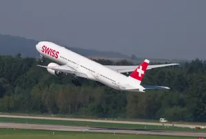 Перенесший инсульт пассажир Swissair выписан из больницы в Астане