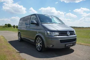 MTM построил «заряженный» фургон T400 на основе VW T5 Multivan