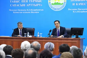 Сагинтаев провел встречу с активом и общественностью Семея