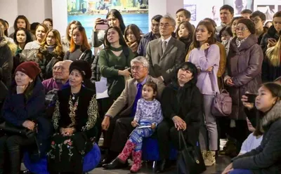 Выставка, посвященная памяти Дениса Тена, открылась в Астане