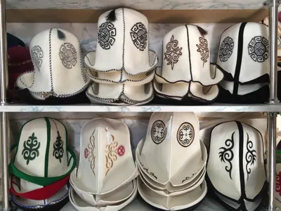 Депутаты в законе: почему криминализируется Кыргызстан