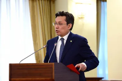 Министр финансов не смог прокомментировать повышение депутатских зарплат