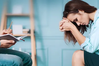 Всемирный день предотвращения самоубийств и праздник учителей в Китае