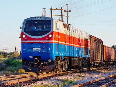 Злоупотребления и приватизация активов КТЖ — в АЗРК выявили нарушения на рынке вагонов-зерновозов