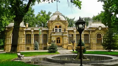 Фонд Усманова реконструирует резиденцию Николая Романова в Ташкенте