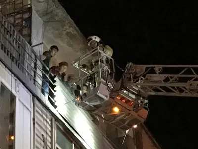 Во время пожара в Алматы спасли более 80 человек, 16 из которых - дети