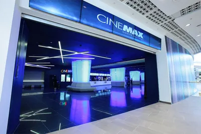 «Z-реклама» в кинотеатре: алматинцы призывают объявить бойкот