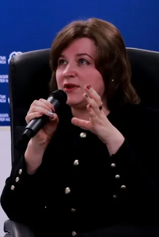 Как снизить курс доллара, рассказала зампред НПП