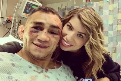 Тони Фергюсон станцевал в больнице после нокаута