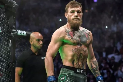 Макгрегор объявил о завершении карьеры