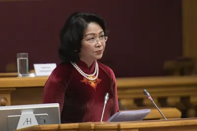 Вице-президент Вьетнама возглавила страну после смерти Чан Дай Куанга