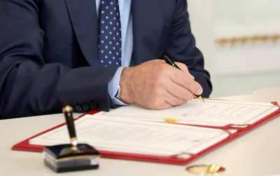 Закон о смертной казни чиновников за госизмену подписал Лукашенко