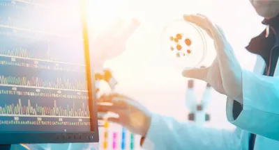 К независимому расследованию происхождения COVID-19 призывают более 60 стран