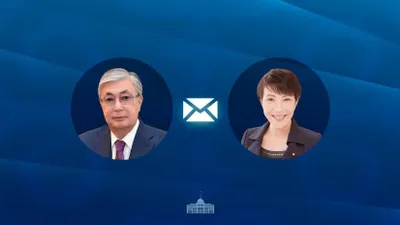 Токаев поздравил премьер-министра Японии