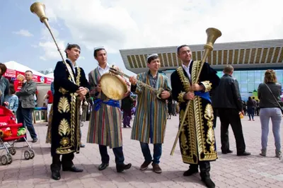 Алматинцы отметили День единства народаЭксклюзив