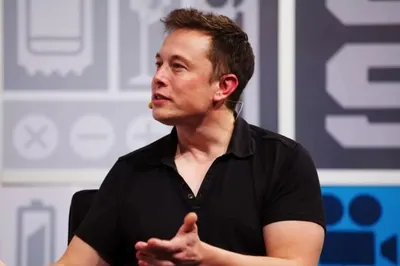 Маск раскритиковал Гейтса после покупки Porsche