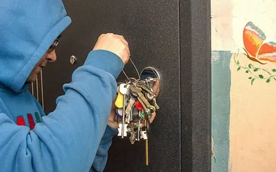 Россиянин и казахстанец грабили квартиры в Алматы