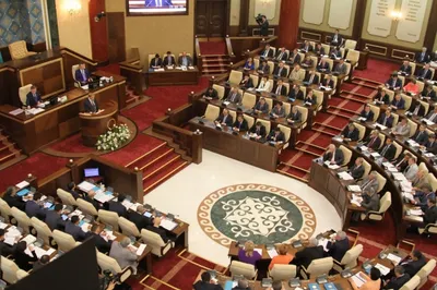 Нурлан Нигматулин созывает совместное заседание палат парламента