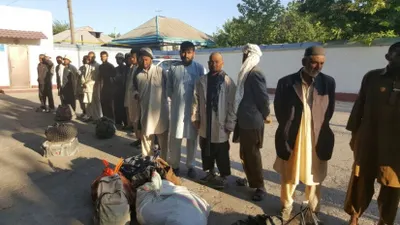 На границе с Узбекистаном задержаны нелегалы-сборщики трав