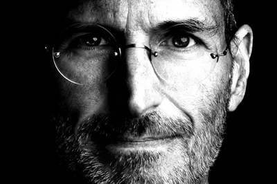 Жизнь Стива Джобса увековечили в комиксах (ФОТО)