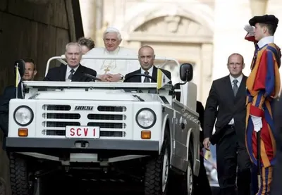 Понтифик хочет быть ближе к народу