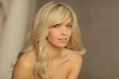 Вера Брежнева создала первую коллекцию одежды