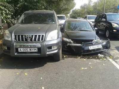 В Алматы водитель спровоцировал ДТП с тремя машинами