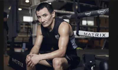 Форму казахстанского боксера Жаната Жакиянова продали за 800 тысяч тенге